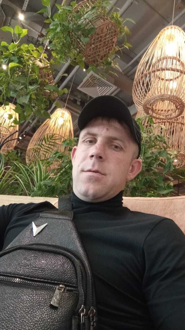  54709641  Edik, 35 ,    