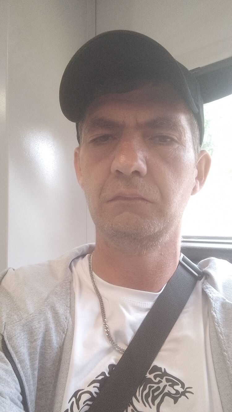  44369931  , 38 ,    