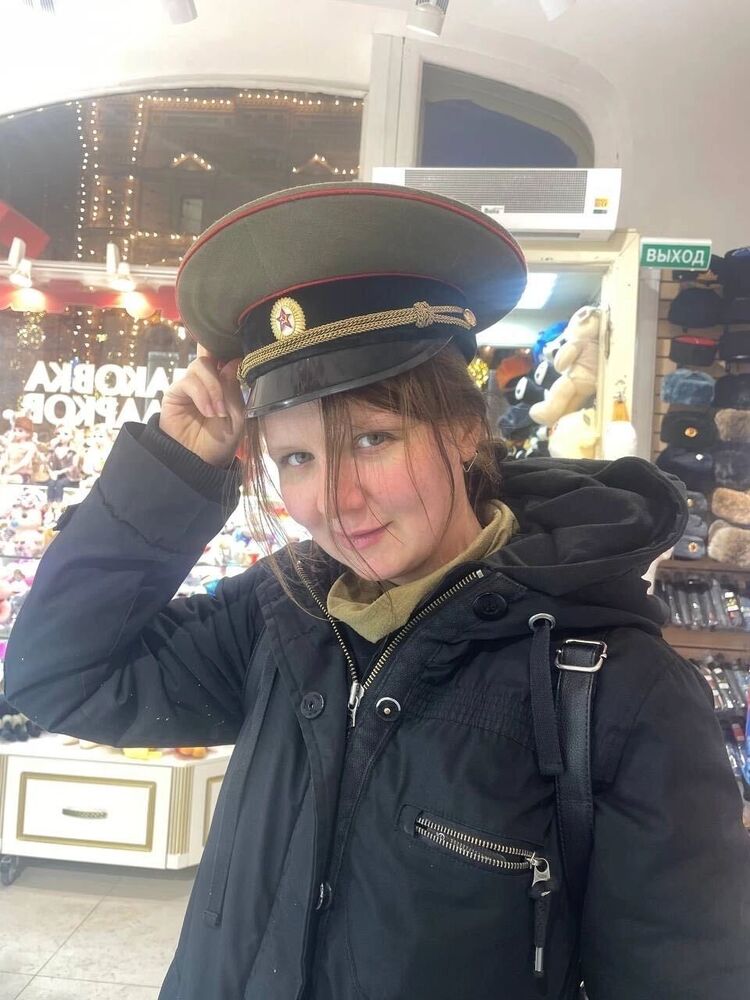  34542861  , 28 ,    