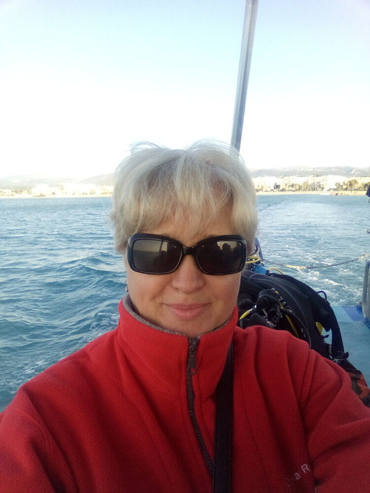  ,   Lili, 53 ,   ,   , c 