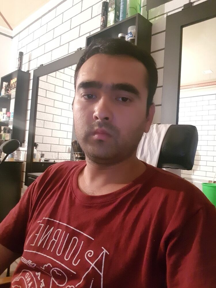  ,   Oybek, 35 ,     , c , 