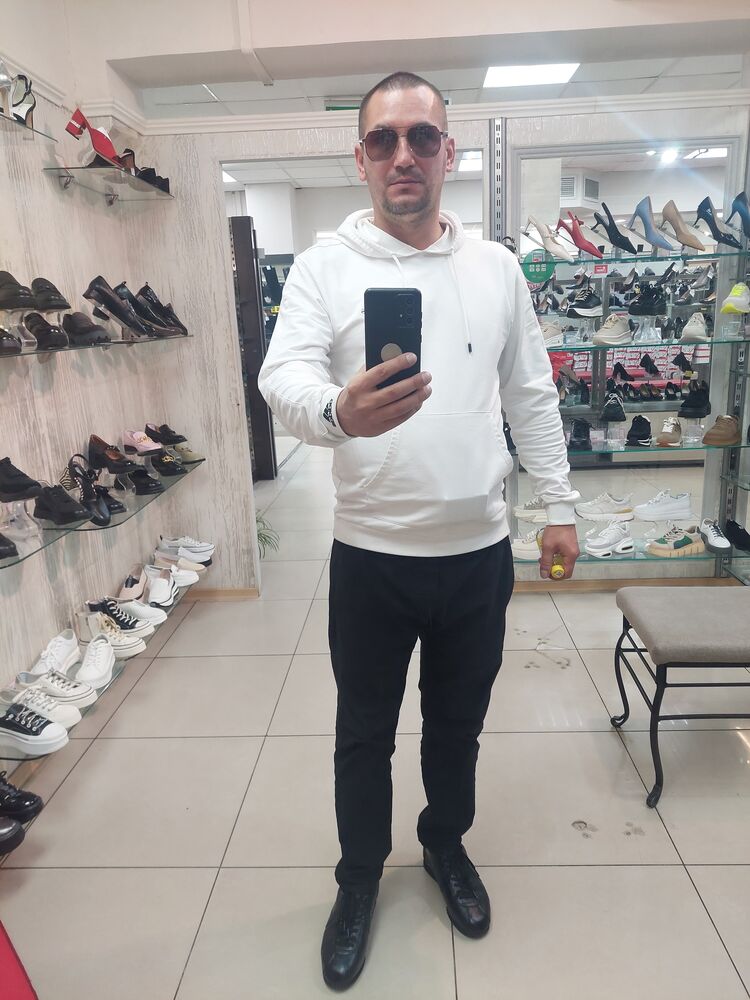 48580761  , 39 ,    