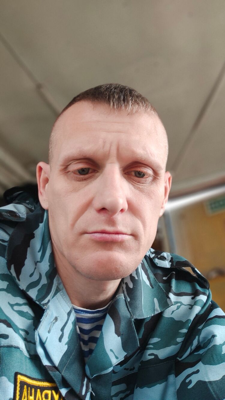  48763981  , 44 ,    