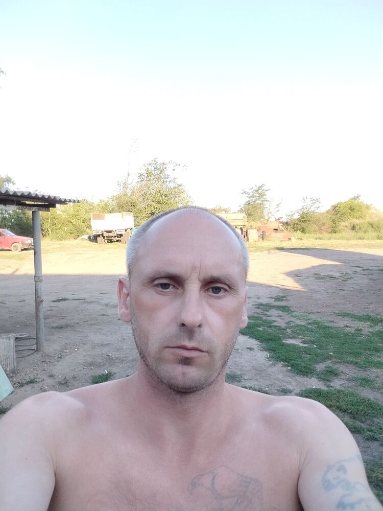  37194861  , 45 ,    