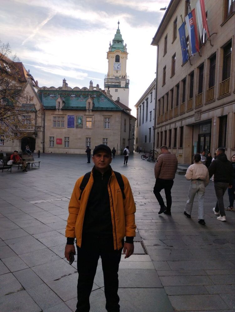  ,   Atabek, 34 ,   ,   , c 