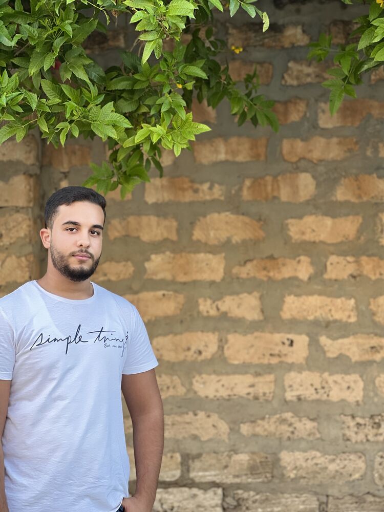  ,   Ahmed, 19 ,   ,   