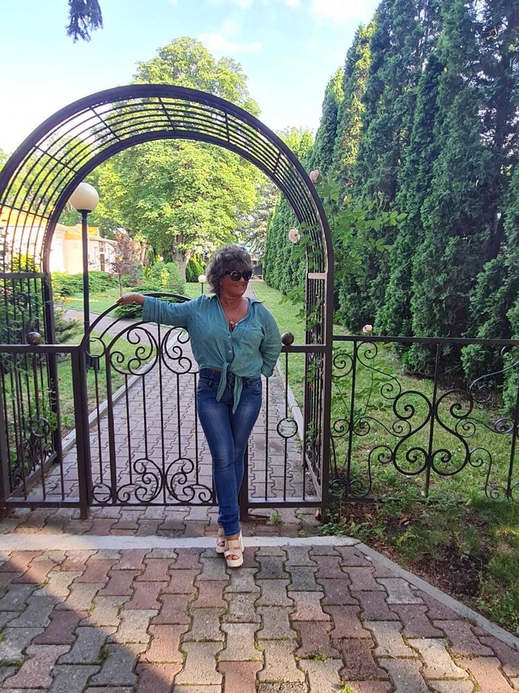  51216151  Margarita, 49 ,    -