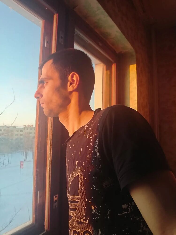  30217711  Zhenya, 29 ,    