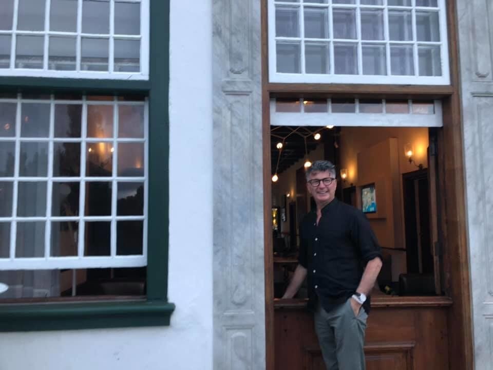  18957611  Brent, 64 ,    