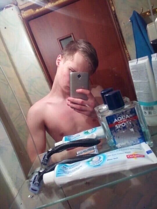  31503461  Ivan, 25 ,     