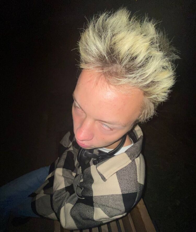  ,   , 21 ,   ,   