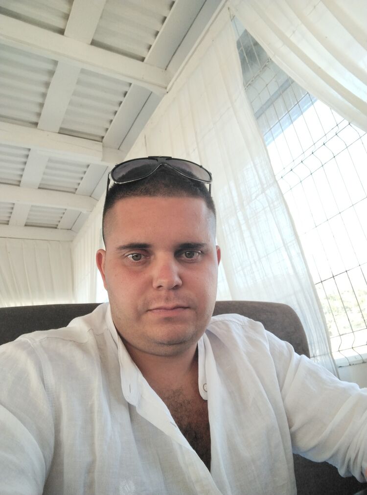  42113861  , 31 ,     