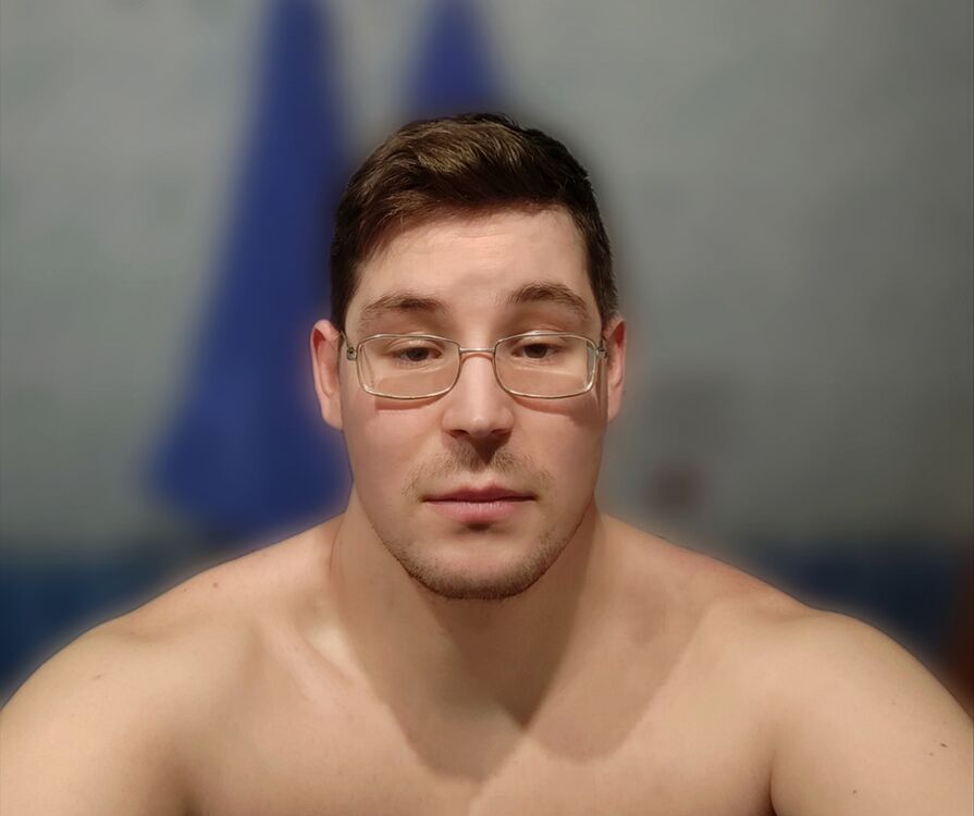  43278271  , 28 ,    