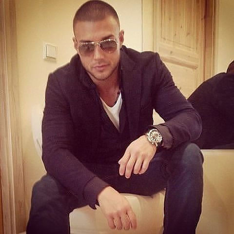  ,   Giga, 45 ,   
