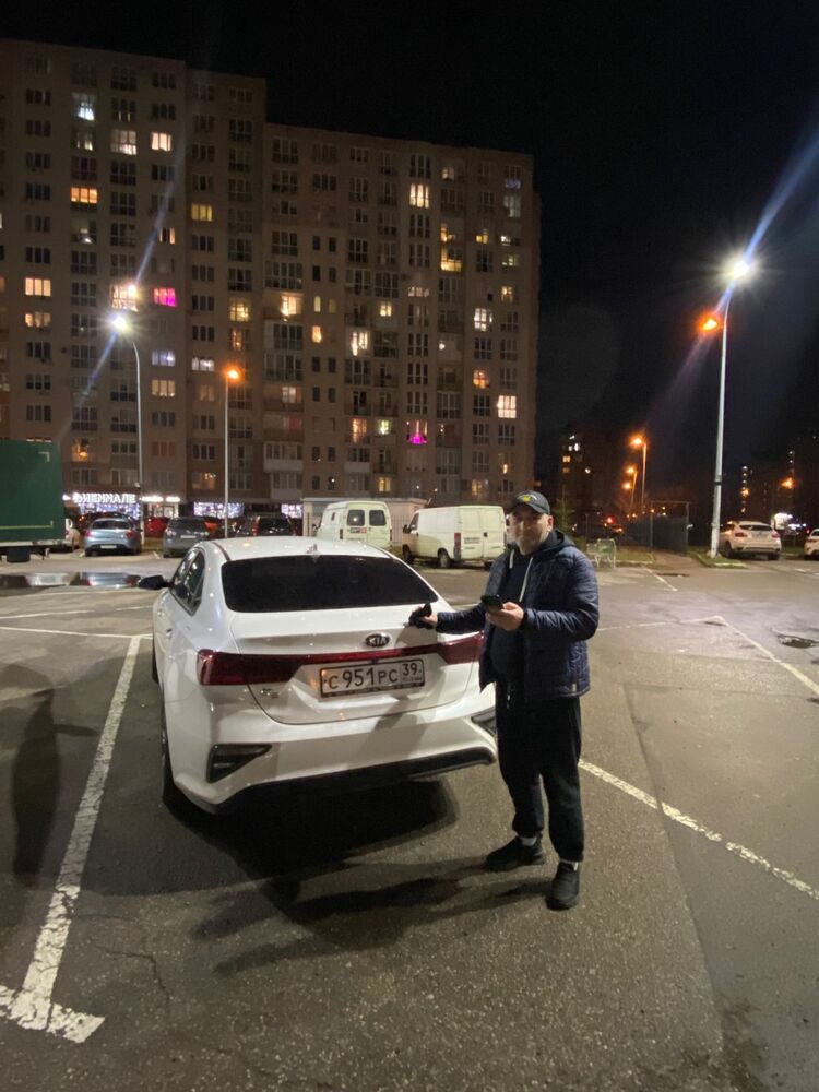  49519861  Ruslan, 45 ,    