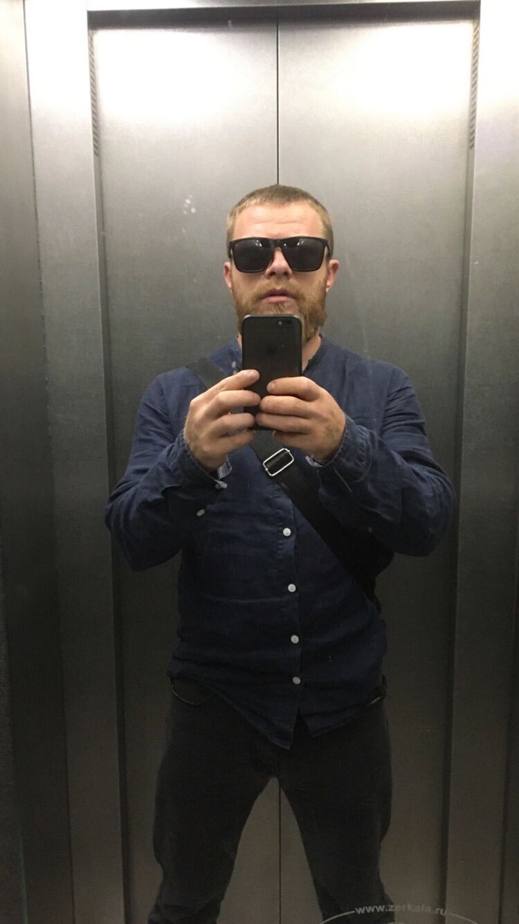  43812711  , 35 ,    
