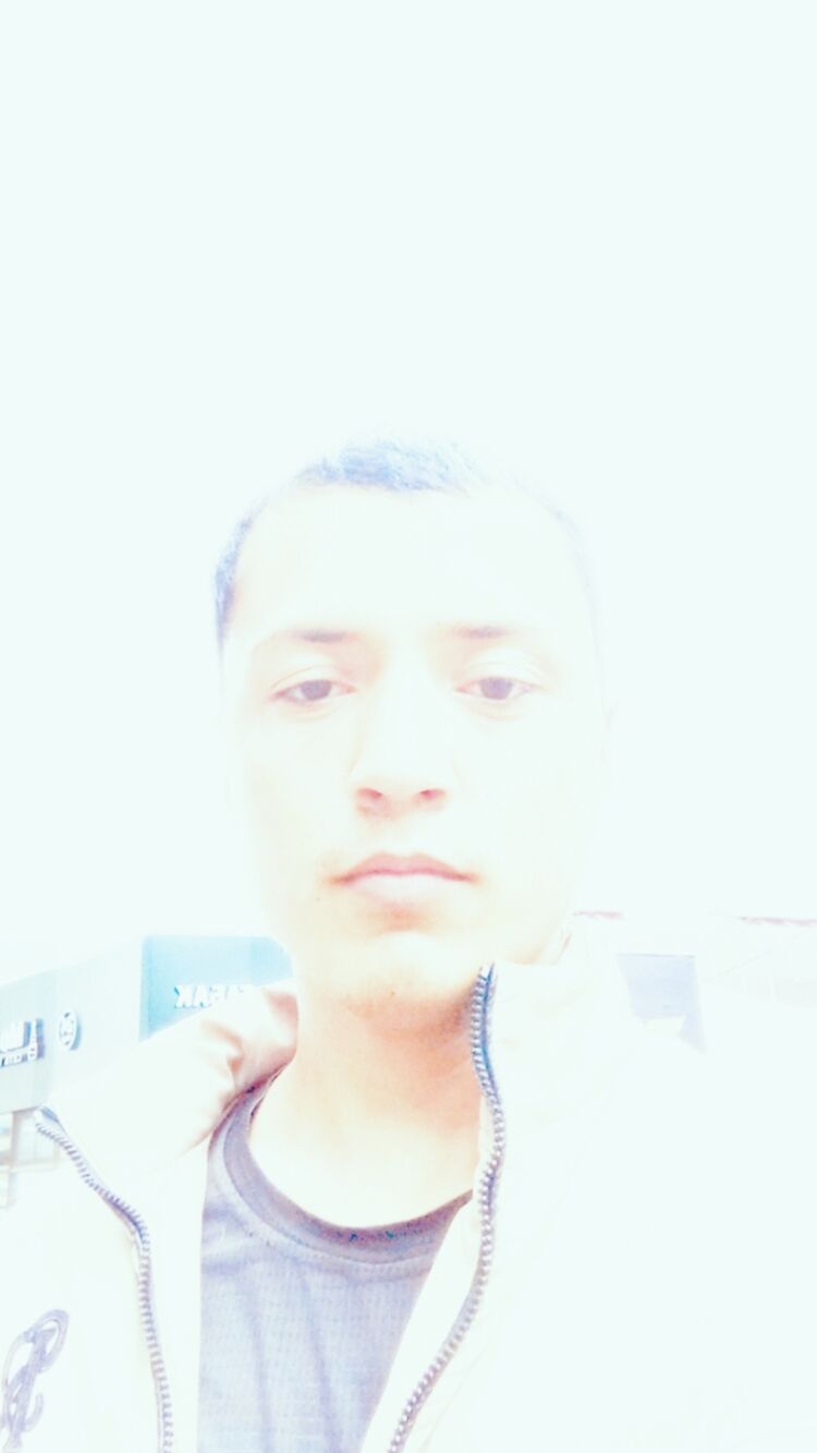  43444121  Sterling, 32 ,    