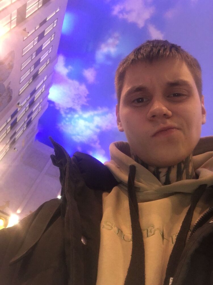 ���� 42443181 ����� ��������, 22 ����, ���� ���������� � �����-����������