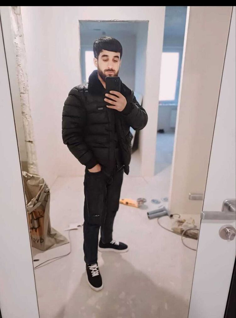 ,   , 28 ,   ,   
