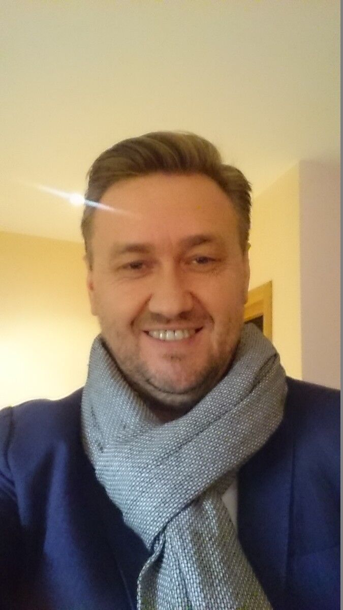  ,   Romeo, 52 ,   ,   , c 