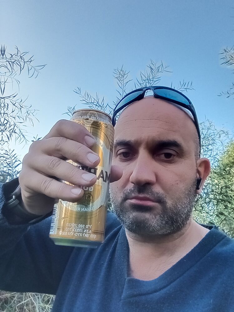 40253831  Felix, 45 ,    Ramat Gan