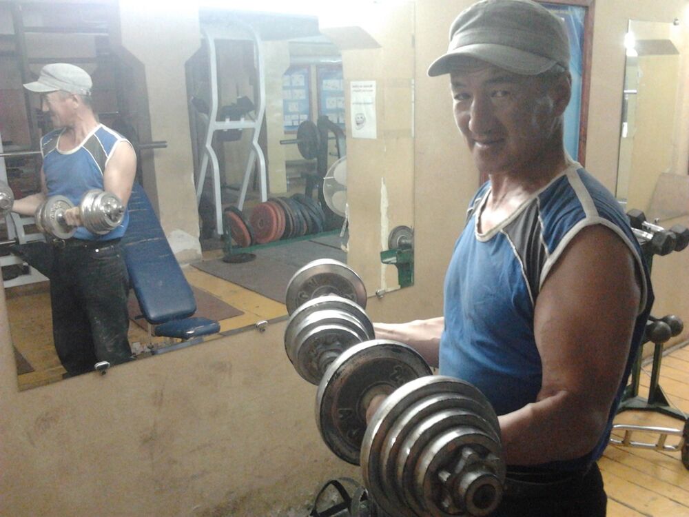  ,   Djoni, 45 ,   ,   , c 