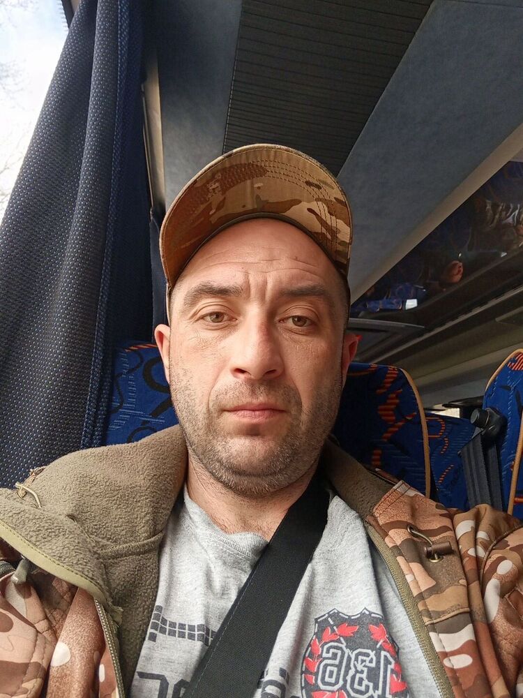  42655801  , 39 ,    