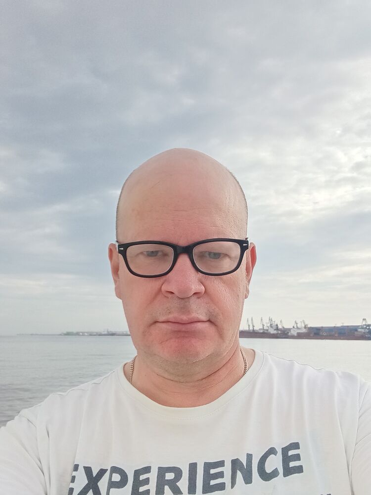  52886961  , 52 ,    