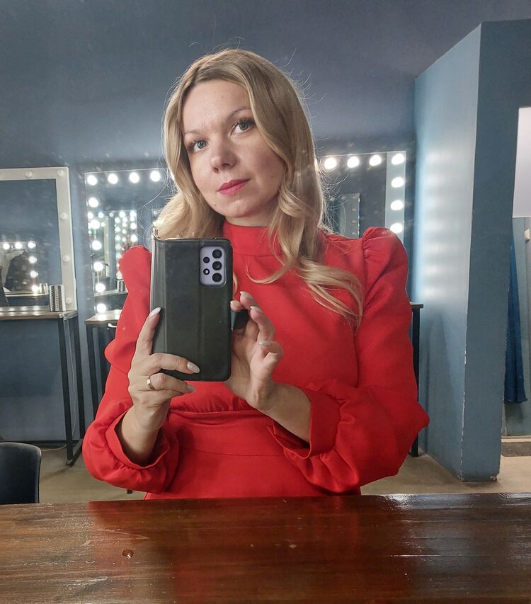  54544041  Ekaterina, 33 ,    