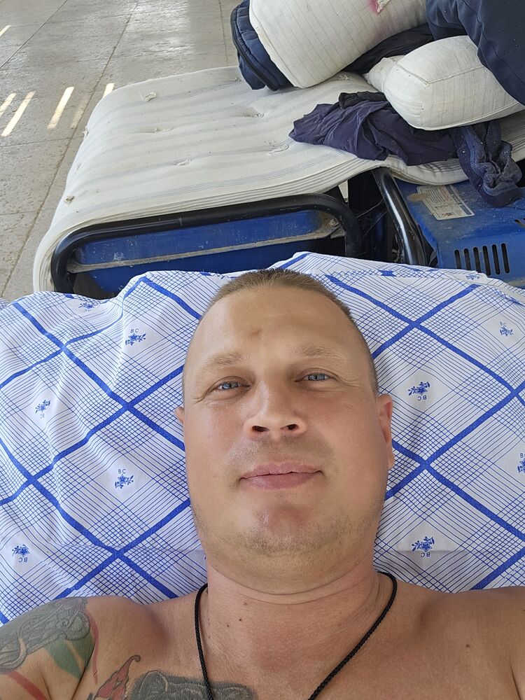  44705491  , 40 ,    
