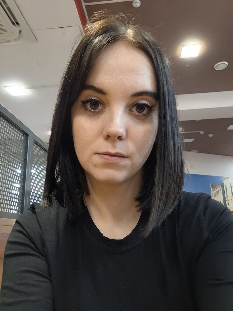  51679831  , 27 ,    
