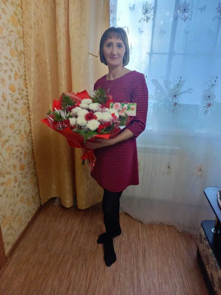 42193481  Elena, 45 ,    