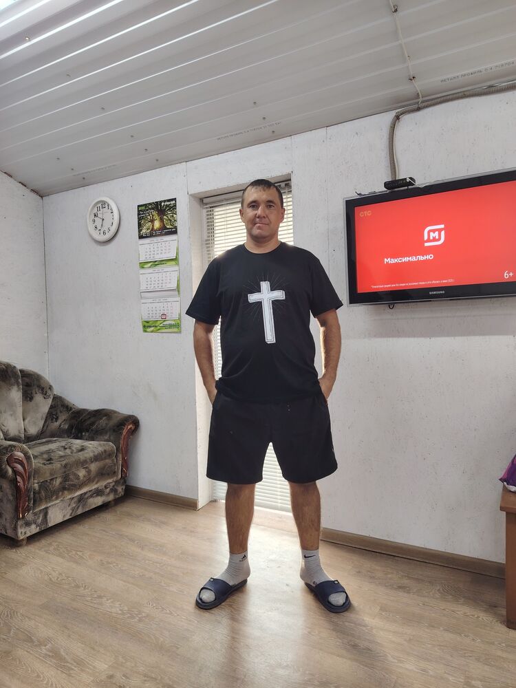  53842941  Boris, 38 ,    