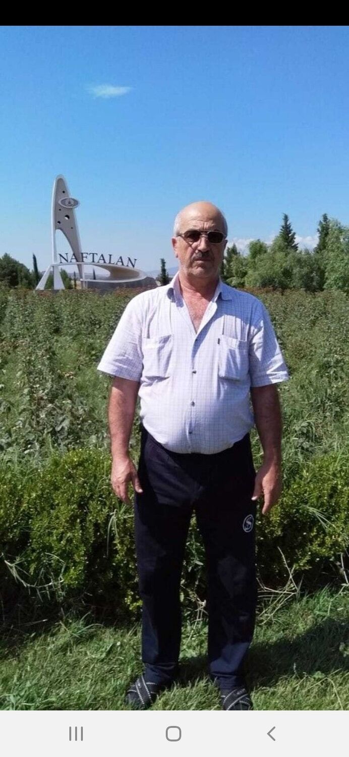  48588631  Azer, 56 ,    