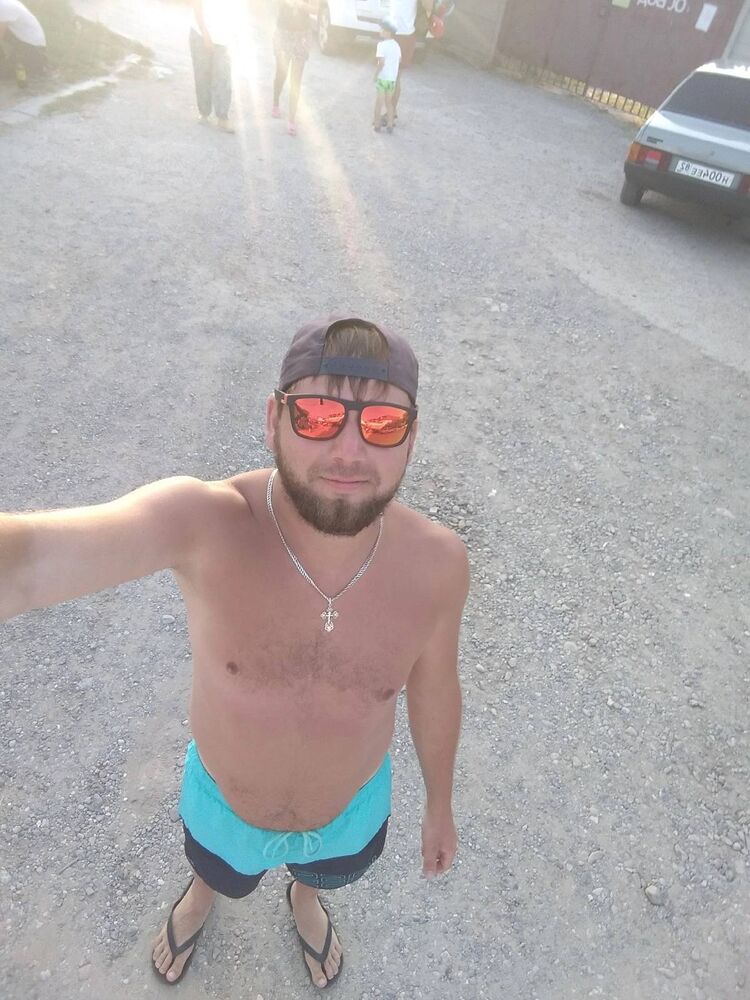  33096851  , 32 ,    