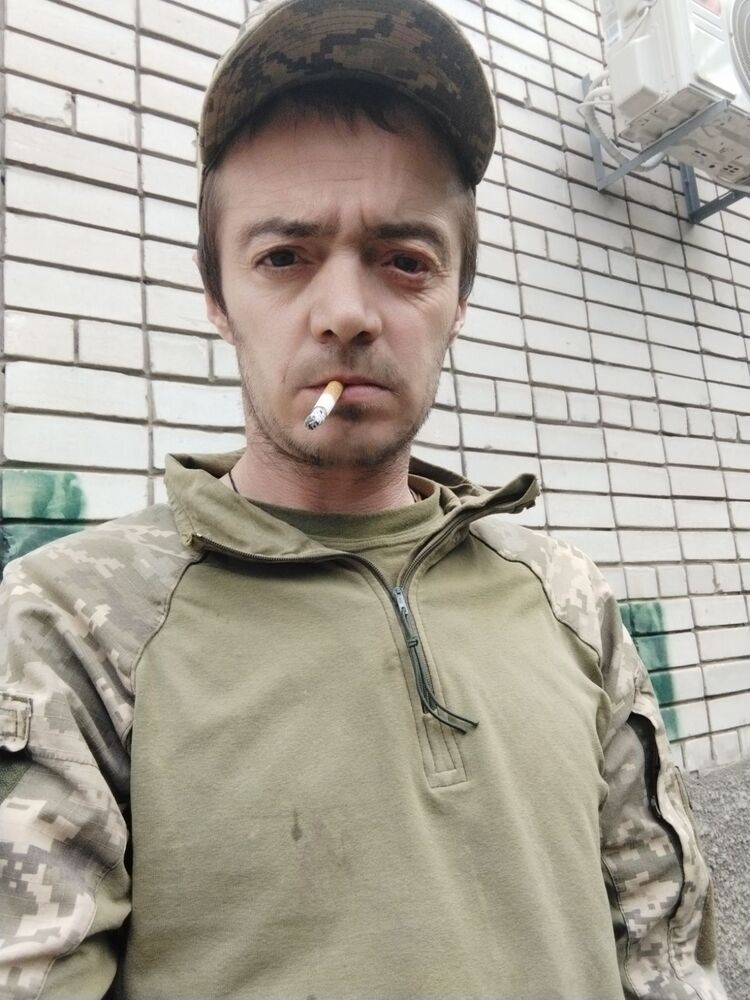  43277001  , 37 ,    