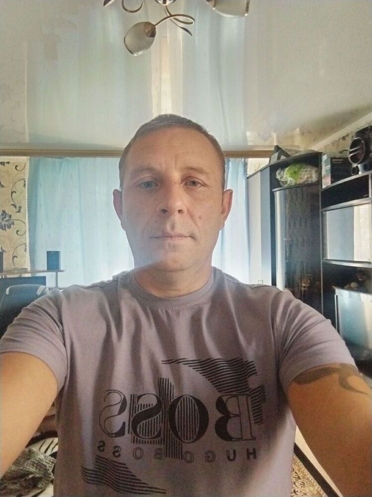  53668531  VITOS, 43 ,    