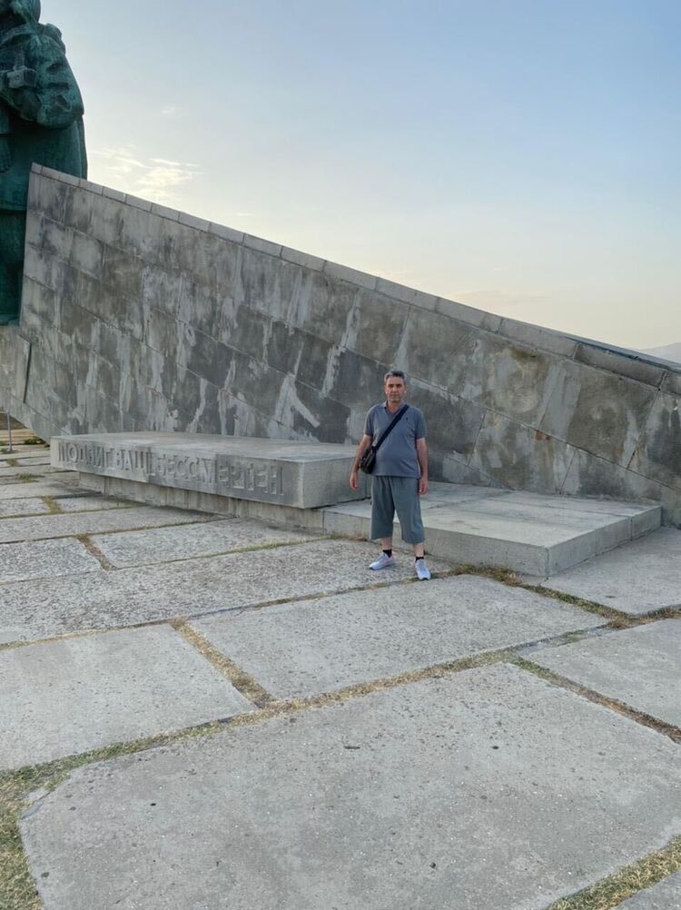  44085181  Yilmaz, 61 ,    