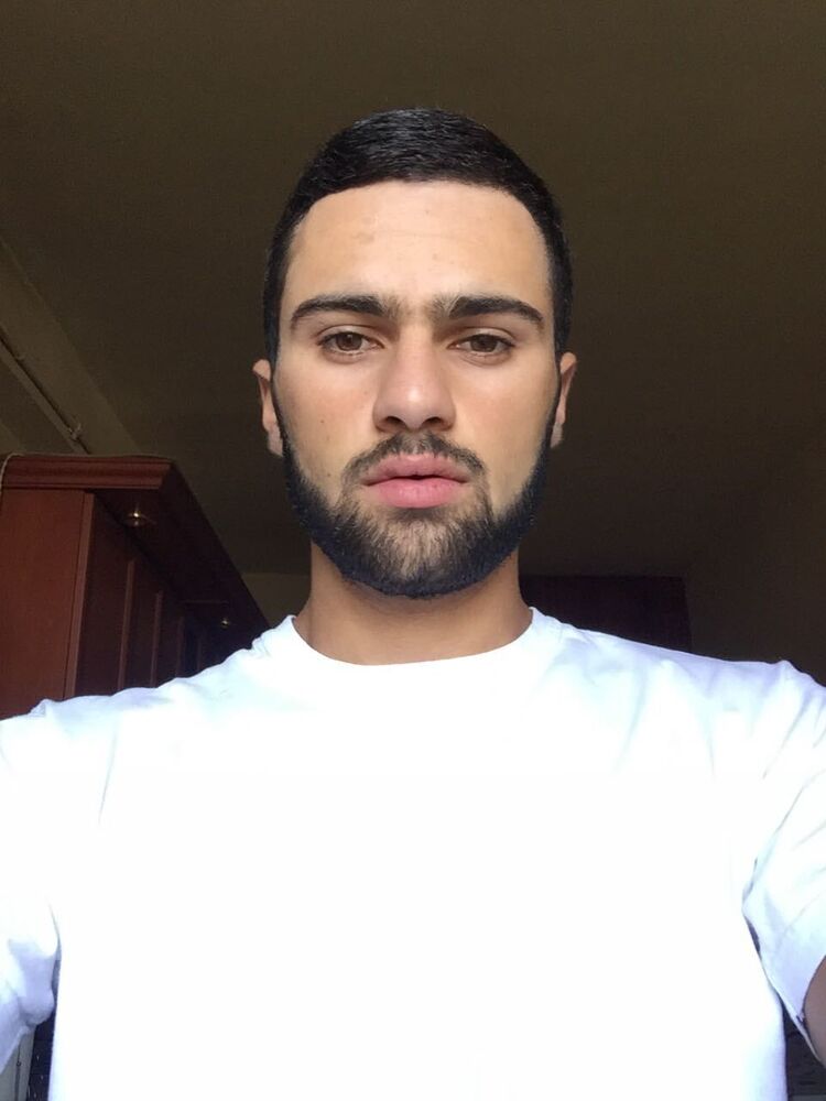  24051761  Saqo, 29 ,    