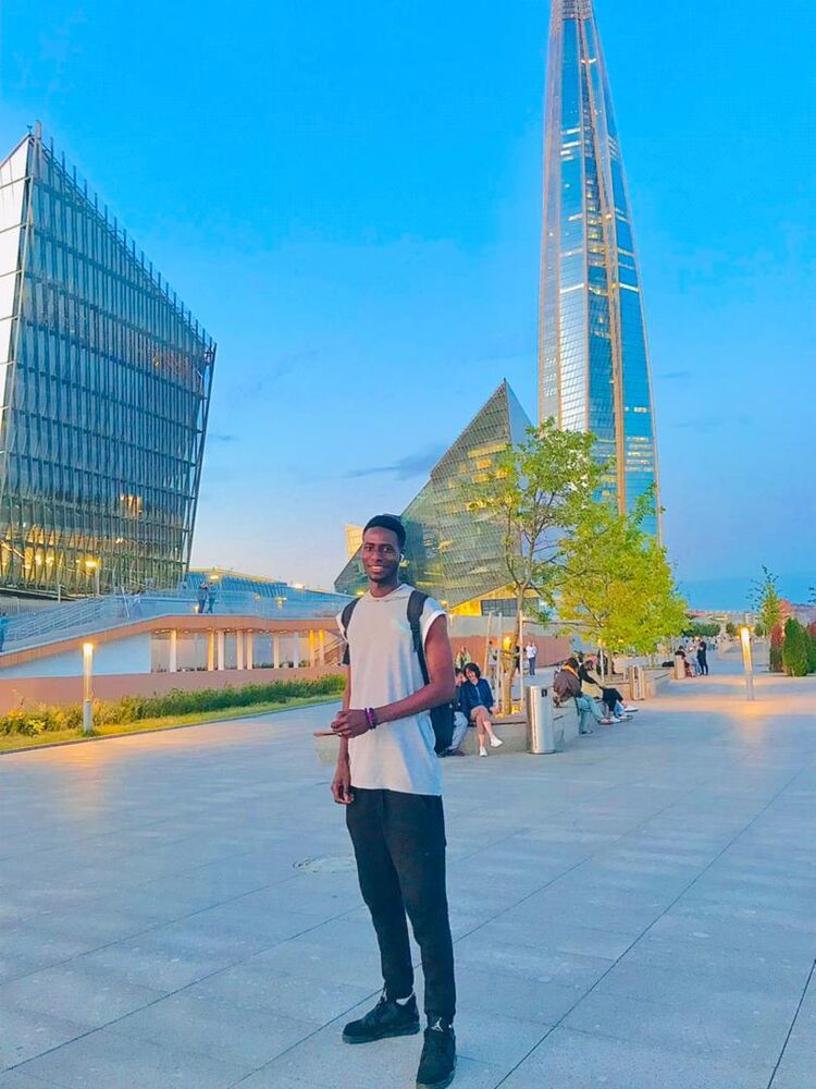  45299441   , 32 ,    -