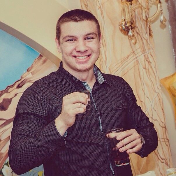  ,   Shahs, 32 ,   