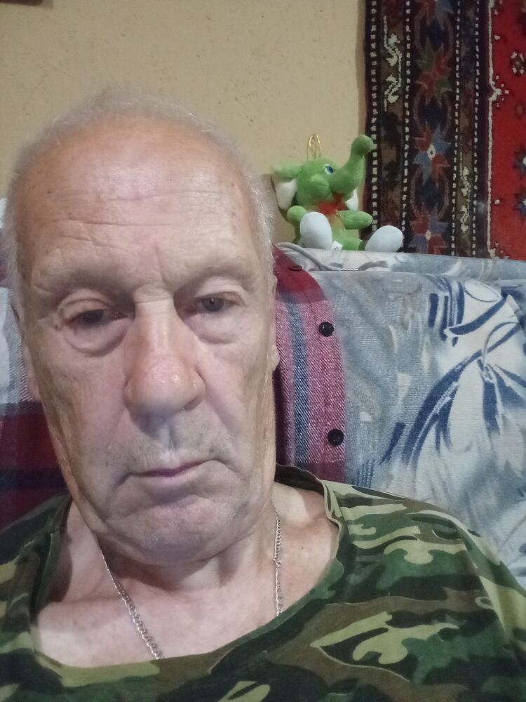  53724111  Cergei, 76 ,    