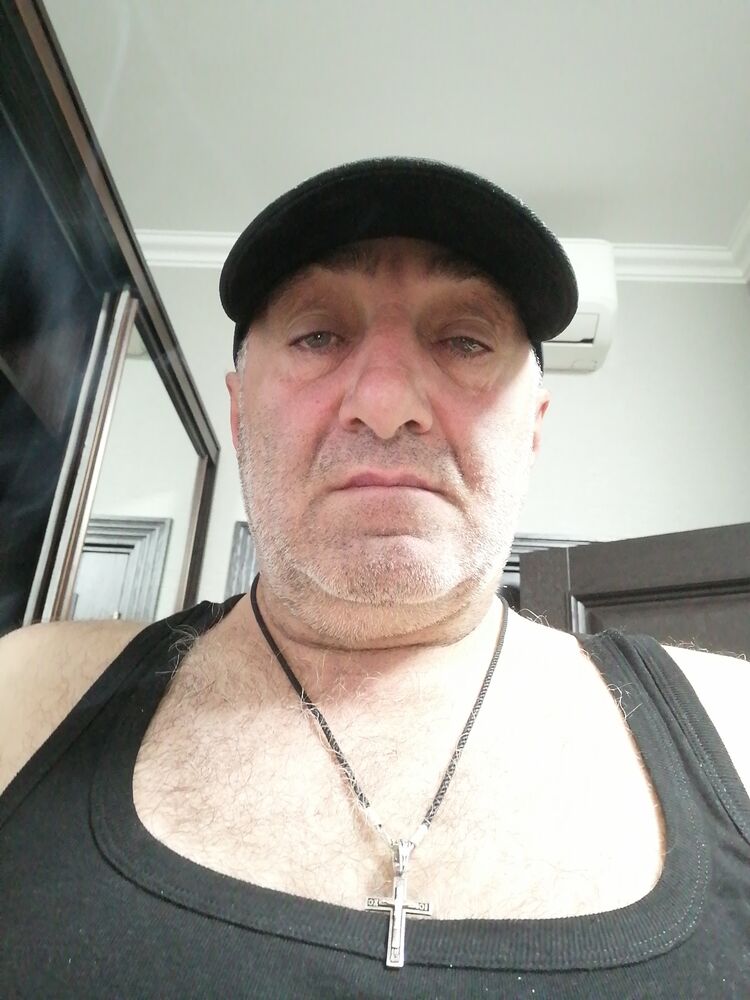  39958071  , 49 ,    