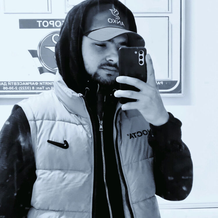  52397701  , 22 ,    -