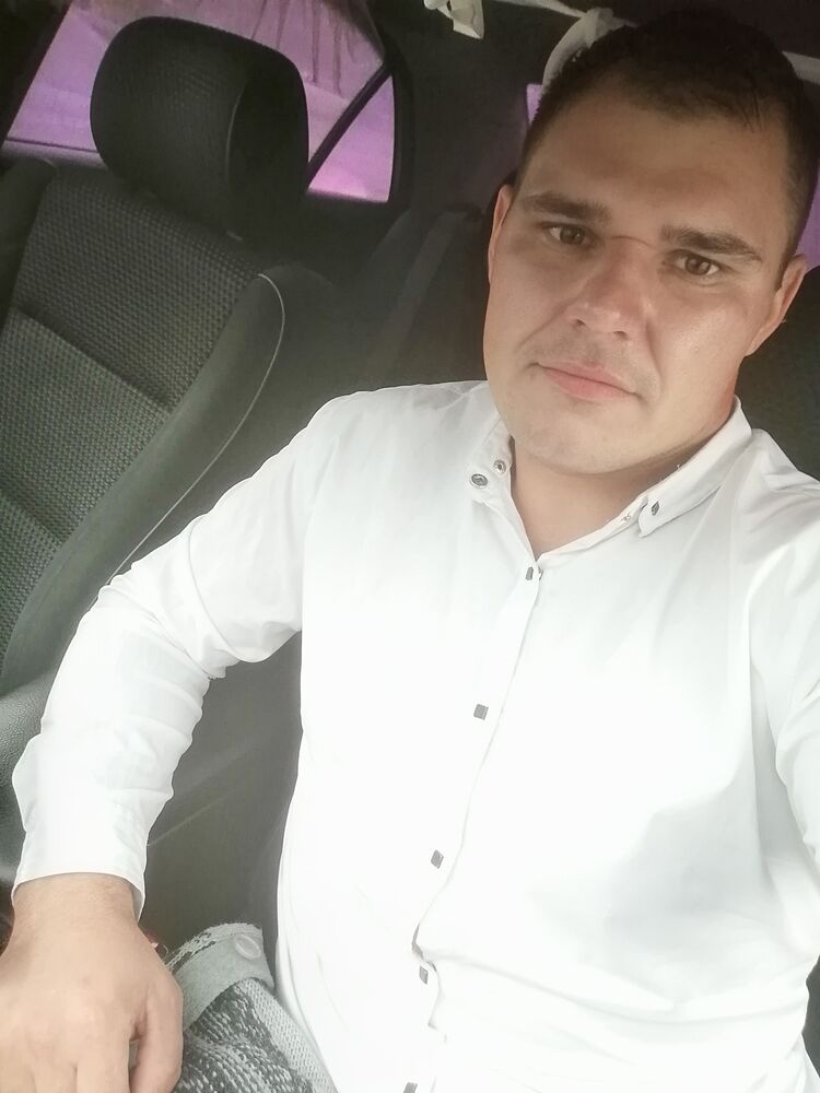  40522601  , 30 ,    