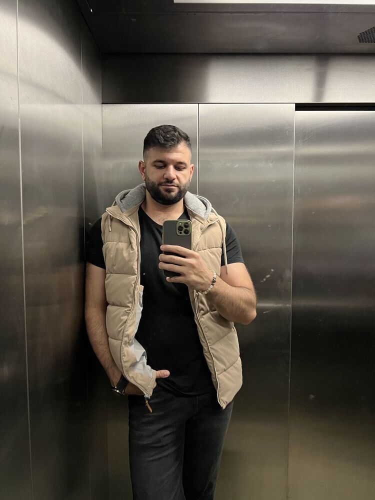  ,   Ali ahmad, 31 ,   ,   