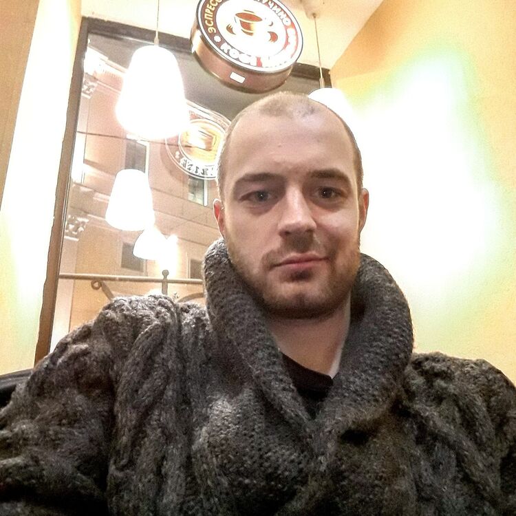  15539041  Rostislav, 32 ,    -