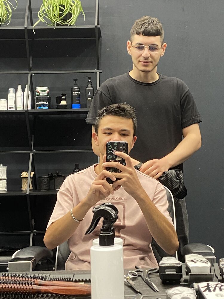  ,   Muslim, 24 ,   ,   
