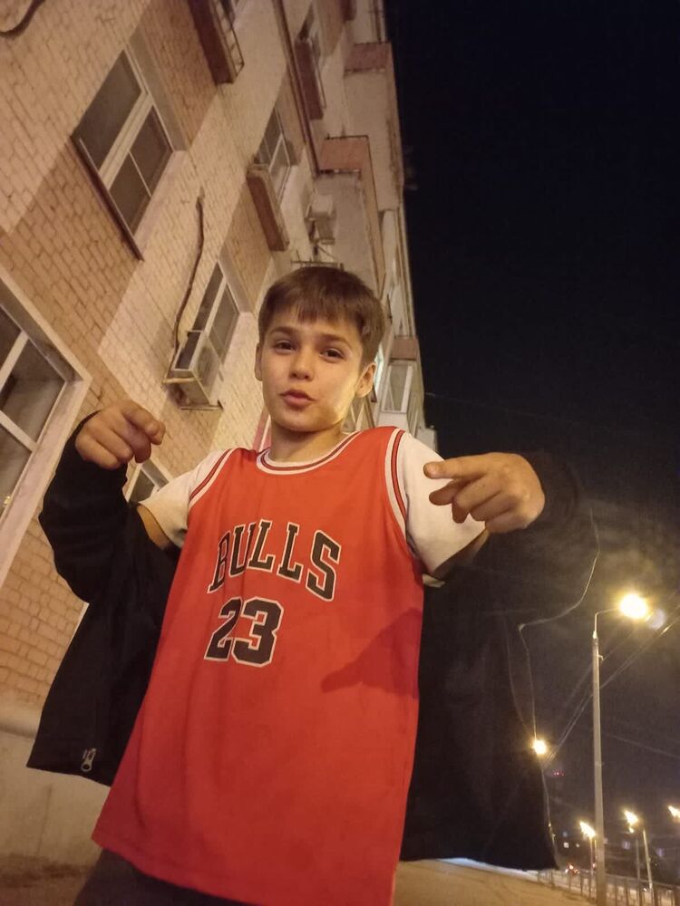  38211801  Hasan, 35 ,    