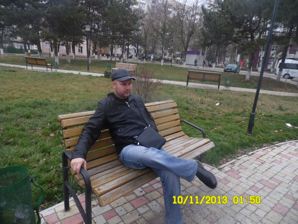  6159221  Siroja, 44 ,    